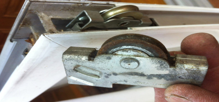 screen door roller repair in Vero Beach